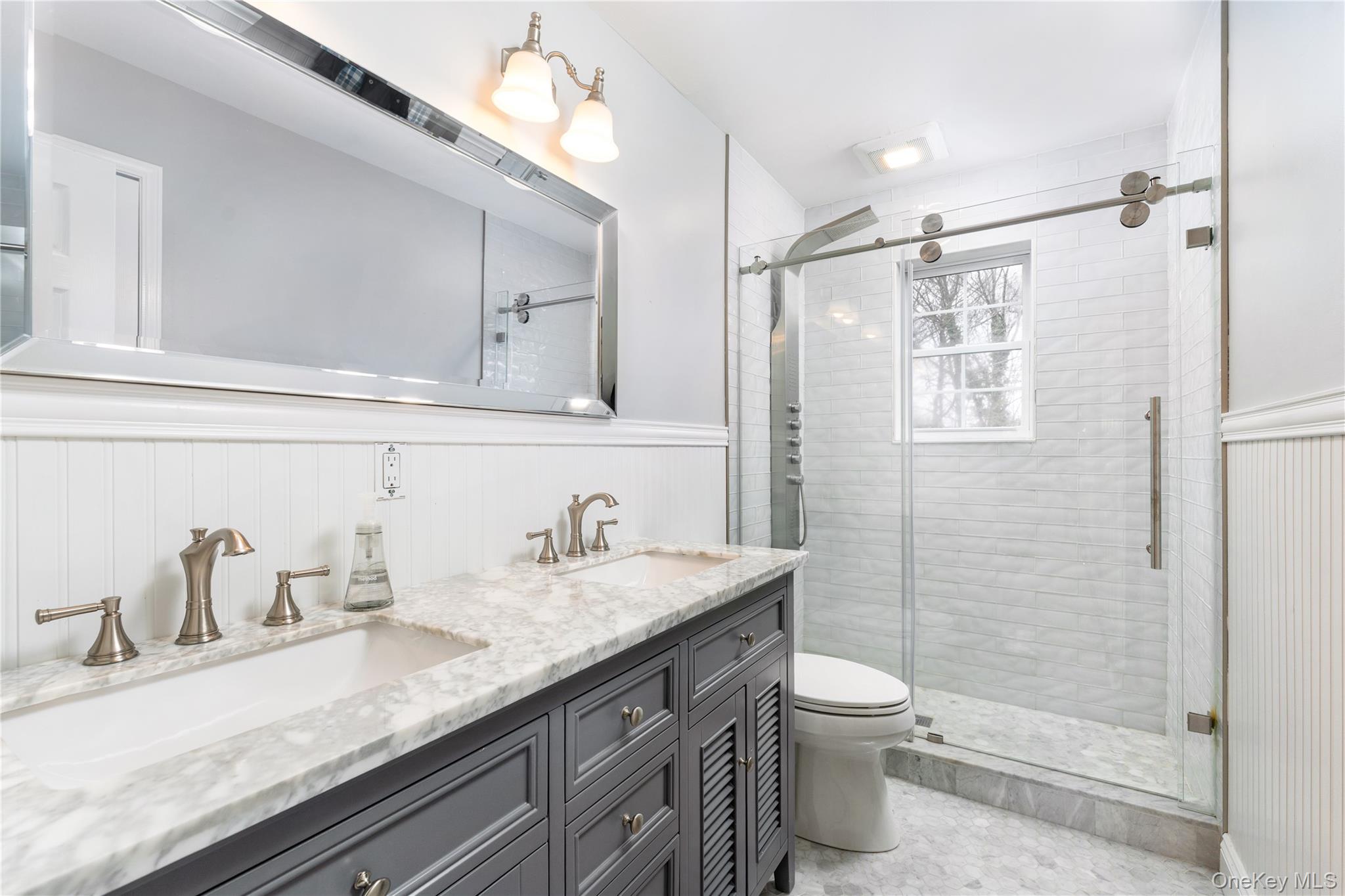 7 Framingham Lane Shoreham, NY 11786 - Photo 26 of 42 Hall Bath.