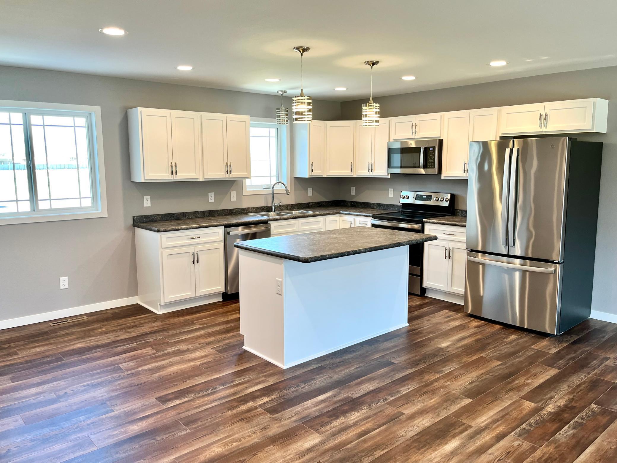 2008 Nelson Drive Thief River Falls, MN 56701 - Photo 4 of 20