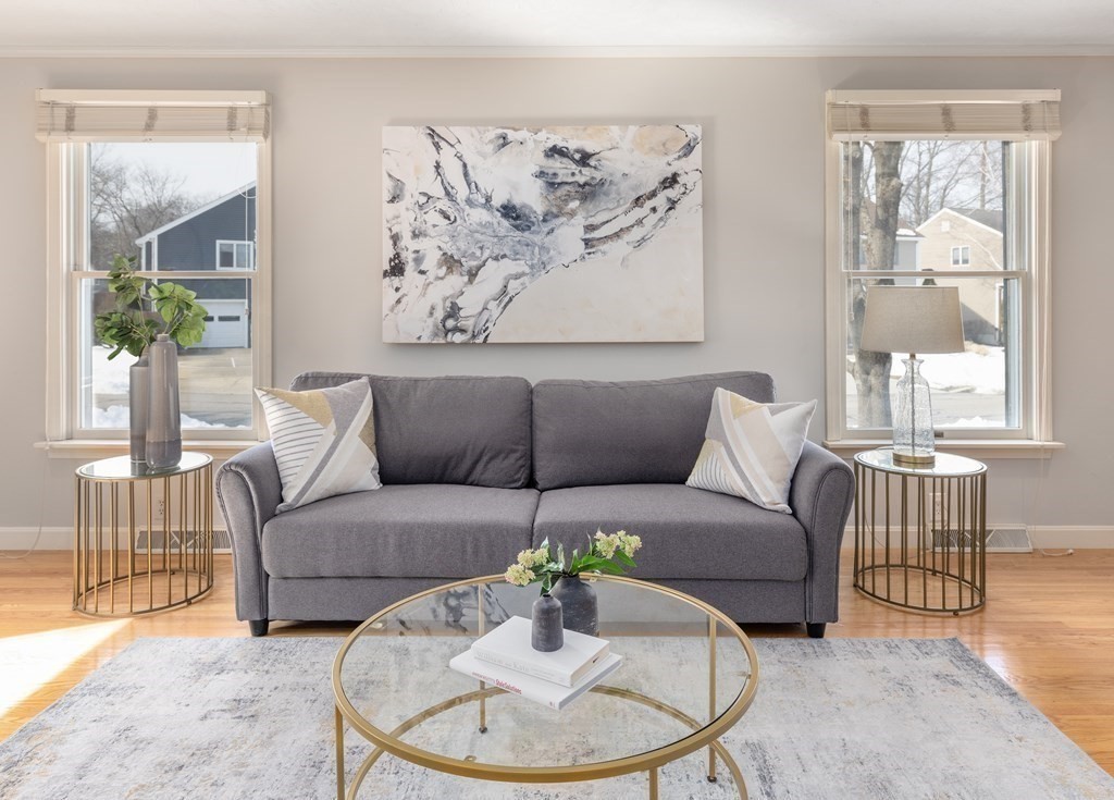 23 Lynn Road Needham, MA 02494 - Photo 4 of 39