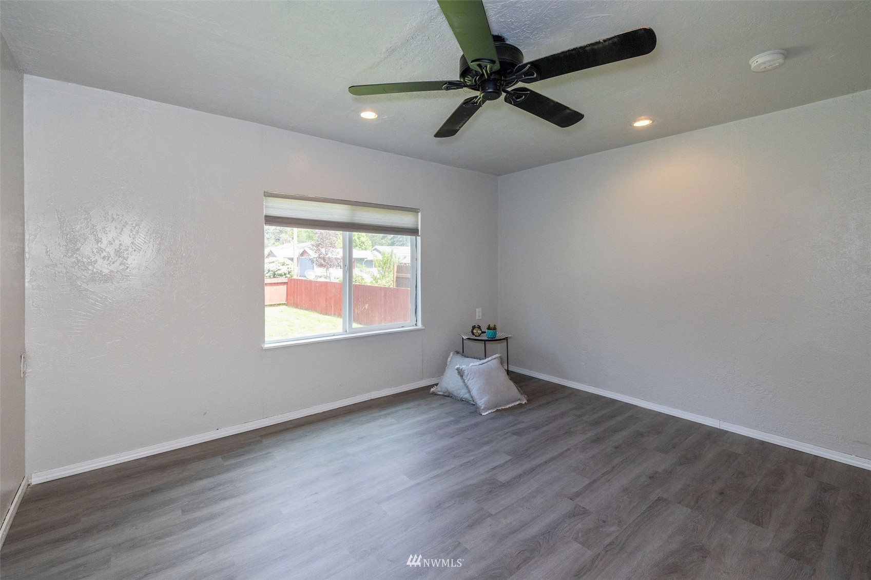 4926 Southeast Horstman Road Port Orchard, WA 98366 - Photo 14 of 35 Gallery Image 14
