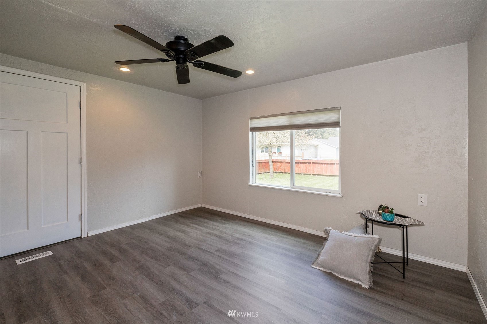 4926 Southeast Horstman Road Port Orchard, WA 98366 - Photo 15 of 35 Gallery Image 15