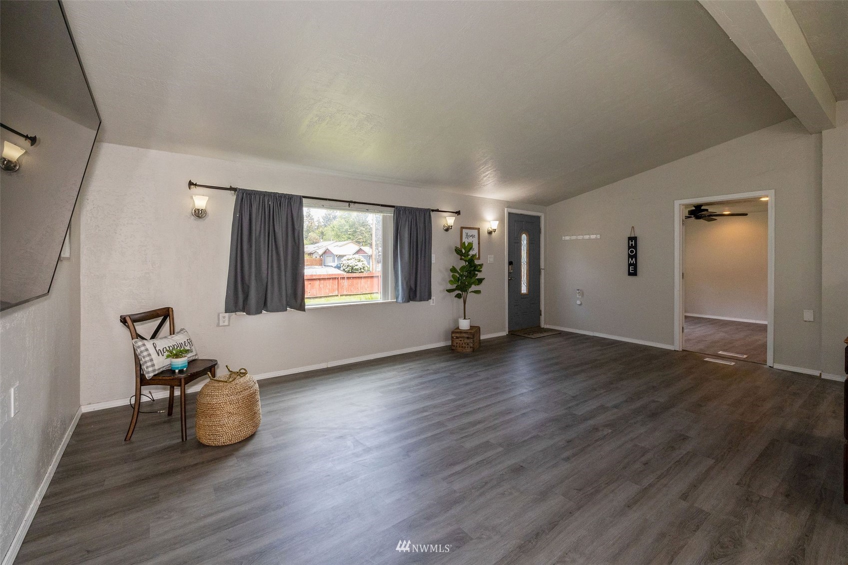 4926 Southeast Horstman Road Port Orchard, WA 98366 - Photo 10 of 35 Gallery Image 10