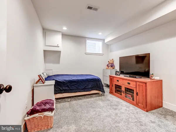 a view of a hallway with washer and dryer