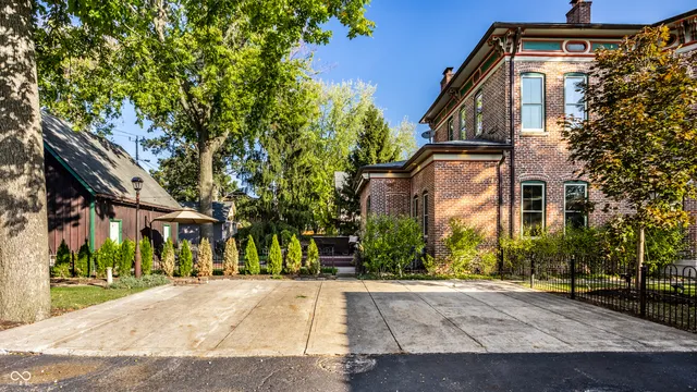 $1,195,000 | 1514 North College Avenue, Indianapolis, IN 46202