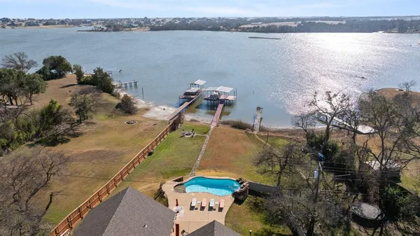 a view of a lake with a floor and a mountain view