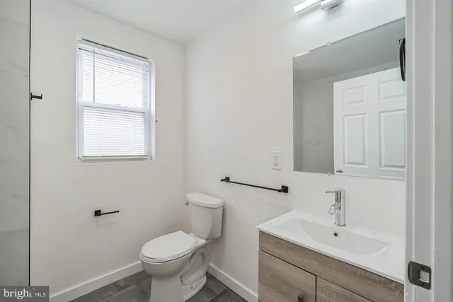 $1,595 | 407 South 42nd Street, Unit 3R, Philadelphia, PA 19104