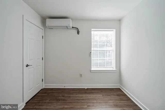 $1,595 | 407 South 42nd Street, Unit 3R, Philadelphia, PA 19104