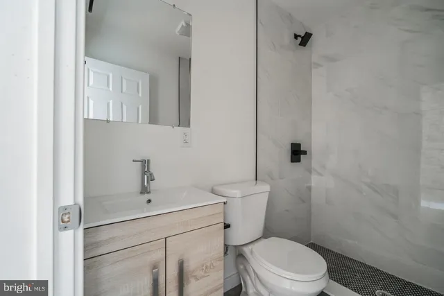 $1,595 | 407 South 42nd Street, Unit 3R, Philadelphia, PA 19104