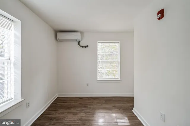 $1,595 | 407 South 42nd Street, Unit 3R, Philadelphia, PA 19104