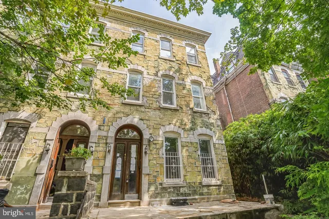 $1,595 | 407 South 42nd Street, Unit 3R, Philadelphia, PA 19104