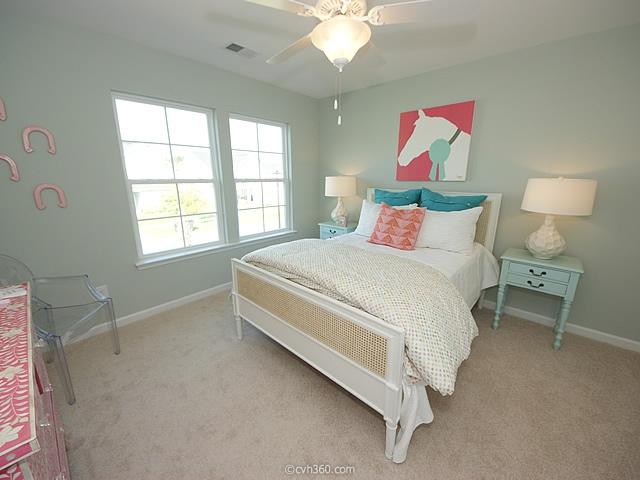142 Oyama Road Summerville, SC 29486 - Photo 14 of 17 Secondary Bedroom2