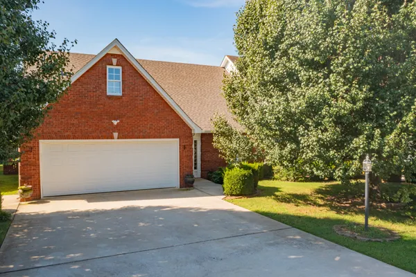 $369,900 | 76 Chase Circle, Winchester, TN 37398