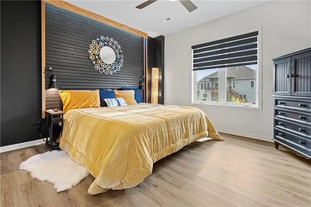 $689,900 | 4132 Northeast Dearborn Lane, Lee's Summit, MO 64064