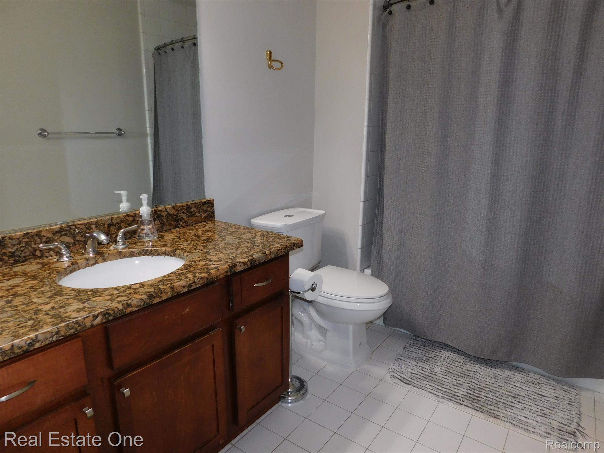 22097 Beech Road Southfield, MI 48033 - Photo 40 of 62 Gallery Image 40