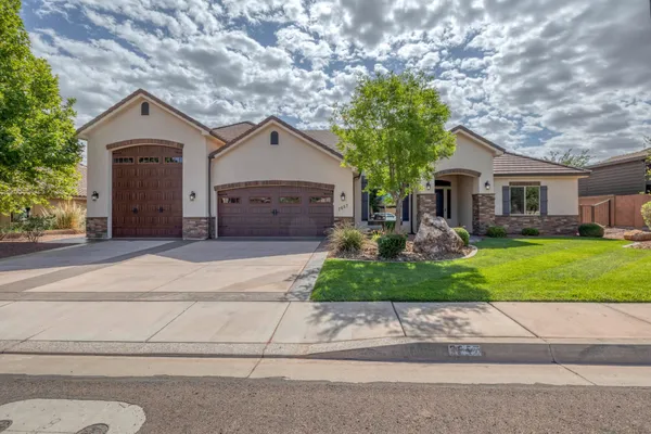 2657 South 4010th Street West, Hurricane, UT 84737