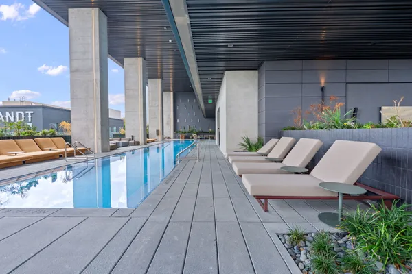 $5,750 | 610 Davis Street, Unit 3004, Austin, TX 78701