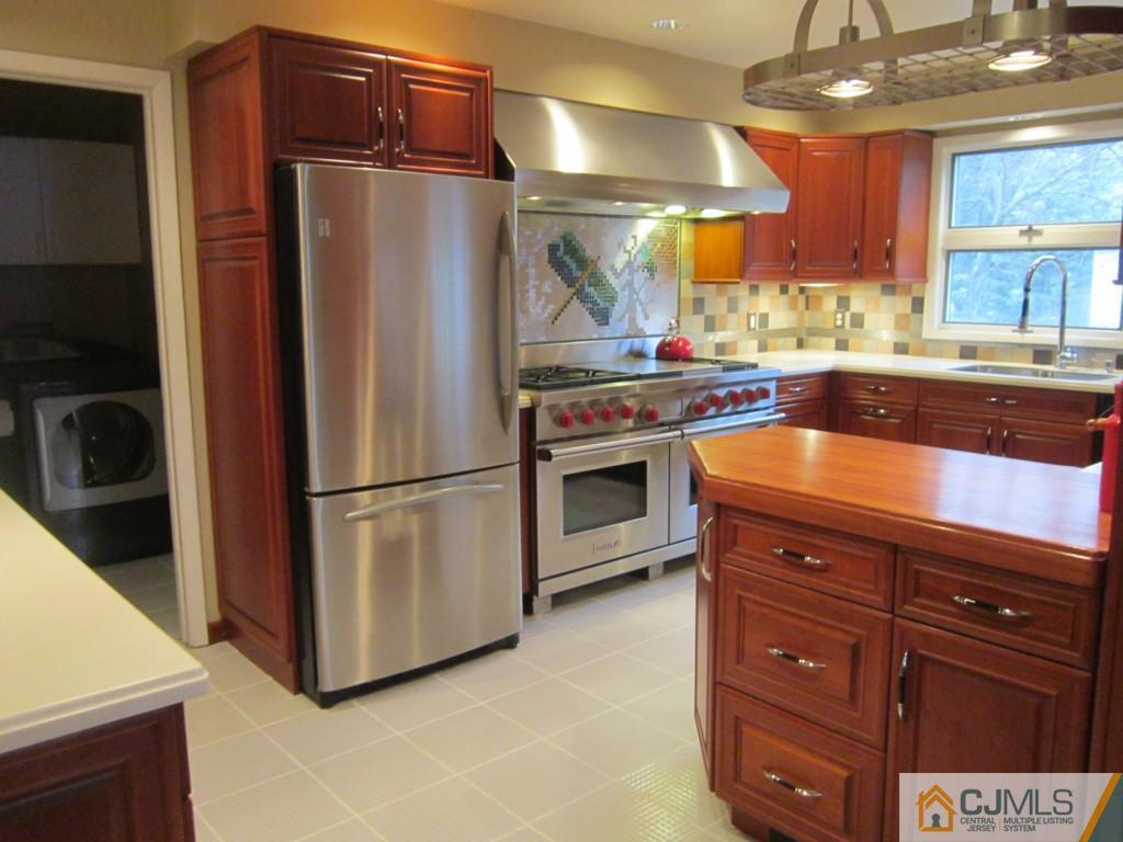 596 Marlboro Road Old Bridge, NJ 08857 - Photo 7 of 24 Gallery Image 7