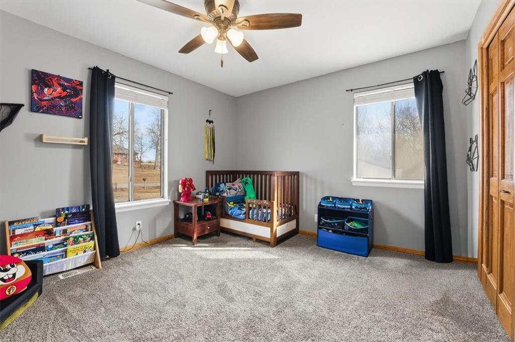 21800 South Martha Road Peculiar, MO 64078 - Photo 15 of 23