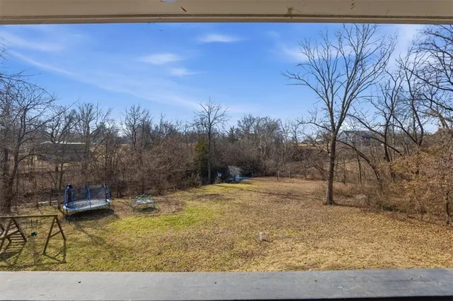 $447,000 | 21800 South Martha Road, Peculiar, MO 64078