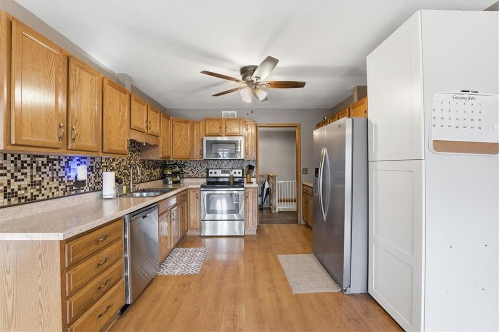 21800 South Martha Road Peculiar, MO 64078 - Photo 4 of 23