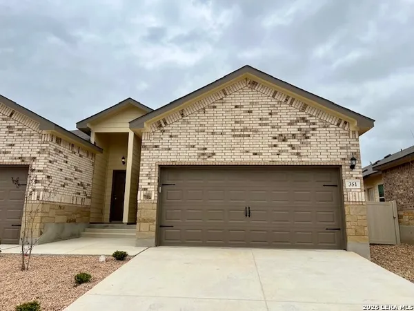 $1,550 | 351 Emma Drive, New Braunfels, TX 78130