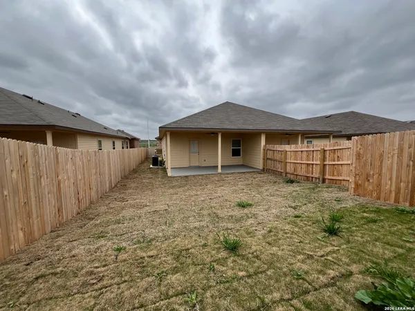 $1,550 | 351 Emma Drive, New Braunfels, TX 78130