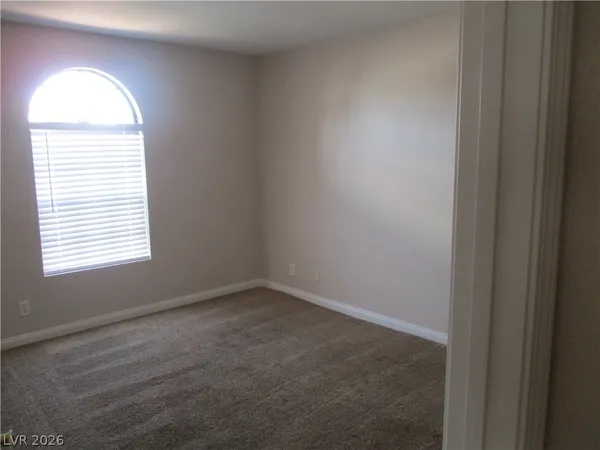 $995 | 2967 Juniper Hills Boulevard, Unit 201, Las Vegas, NV 89142