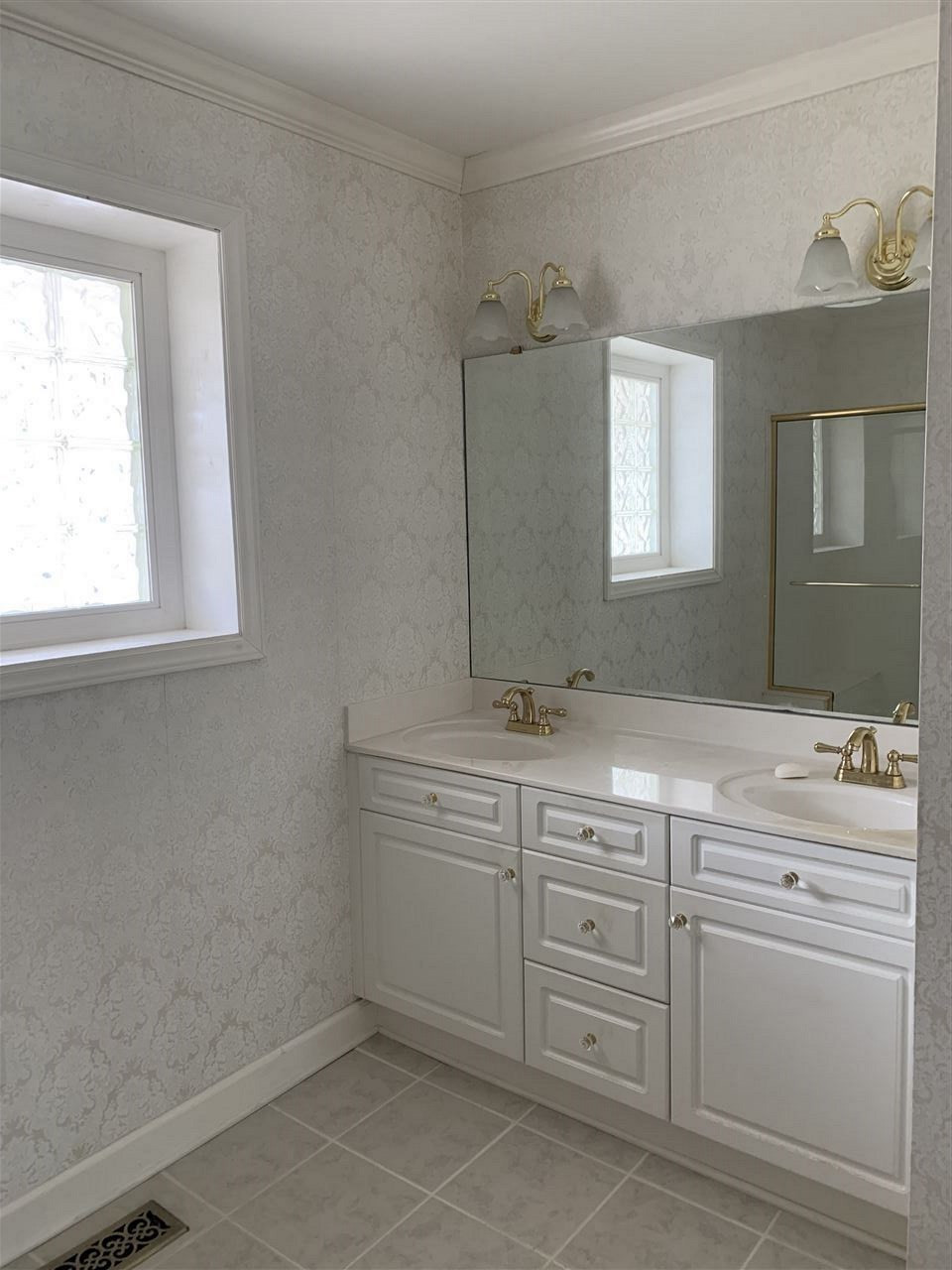 2821 Ellis Road Durham, NC 27703 - Photo 18 of 30 Photo 18