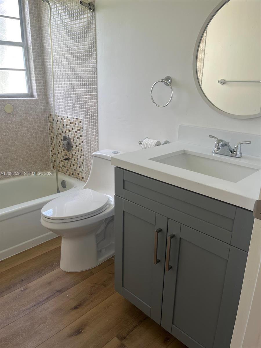 354 Mansfield I, Unit 354 Boca Raton, FL 33434 - Photo 11 of 28 Gallery Image 11