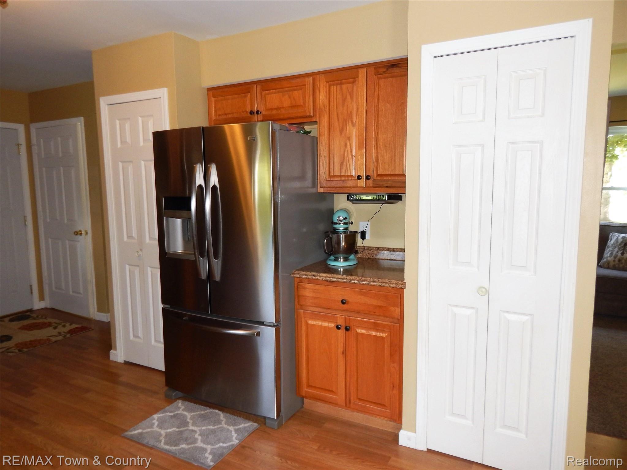 9113 West Frances Road Flushing, MI 48433 - Photo 19 of 47 frances 2.jpg