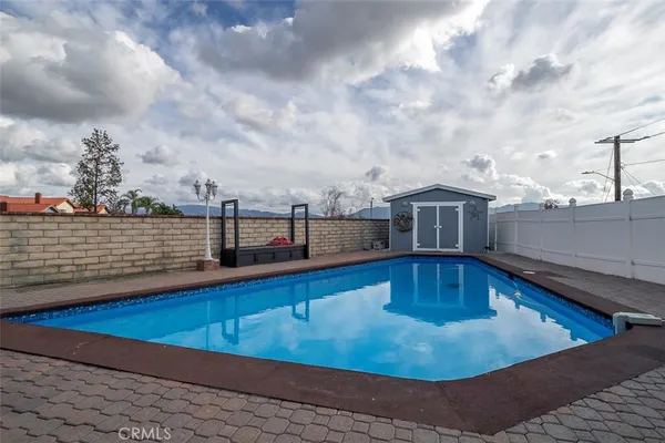 $3,900 | 28190 Hot Springs Avenue, Canyon Country, CA 91351