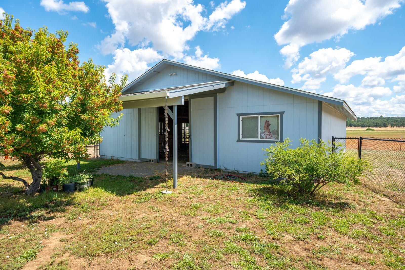 22162 Silver Spur Road Palo Cedro, CA 96073 - Photo 51 of 80 q7k-zyAA