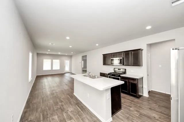 $2,100 | 22654 Winter Maple Trail, Spring, TX 77373