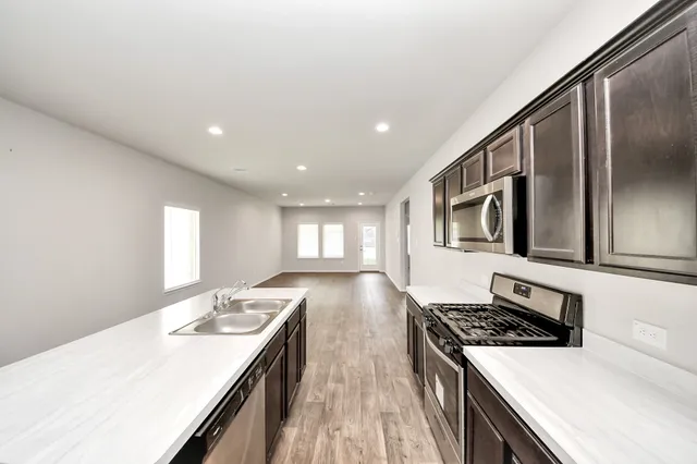 $2,100 | 22654 Winter Maple Trail, Spring, TX 77373