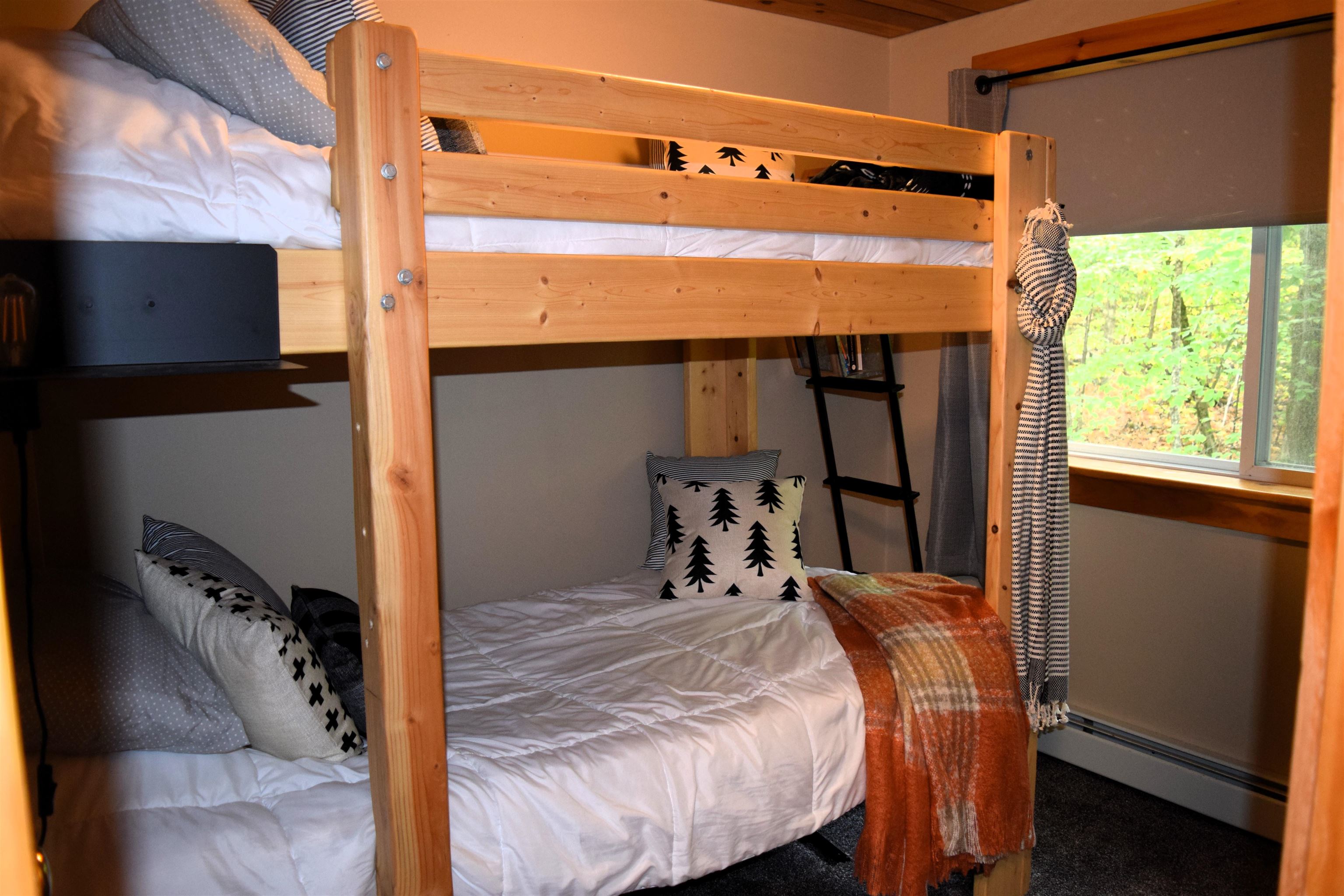 77 Eidelweiss Drive Madison, NH 03849 - Photo 7 of 36