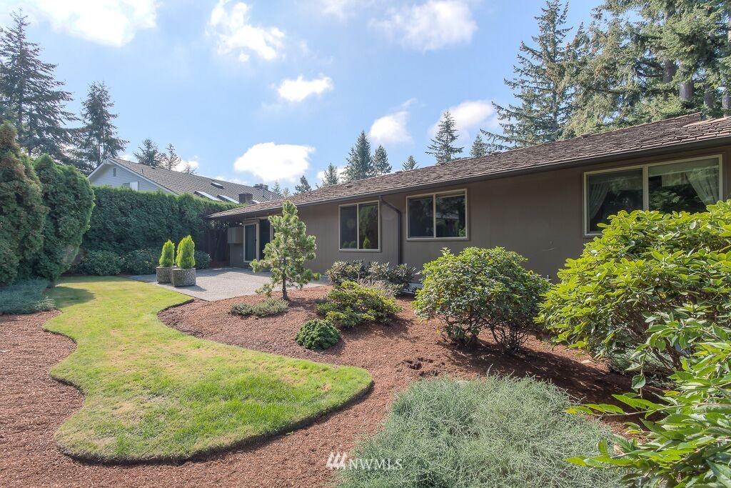 16932 155th Place Southeast Renton, WA 98058 - Photo 17 of 21 Gallery Image 17