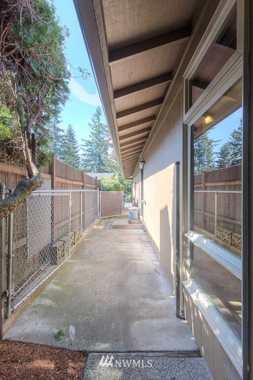 16932 155th Place Southeast Renton, WA 98058 - Photo 20 of 21 Gallery Image 20