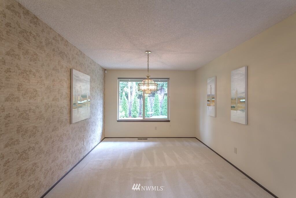 16932 155th Place Southeast Renton, WA 98058 - Photo 7 of 21 Gallery Image 7