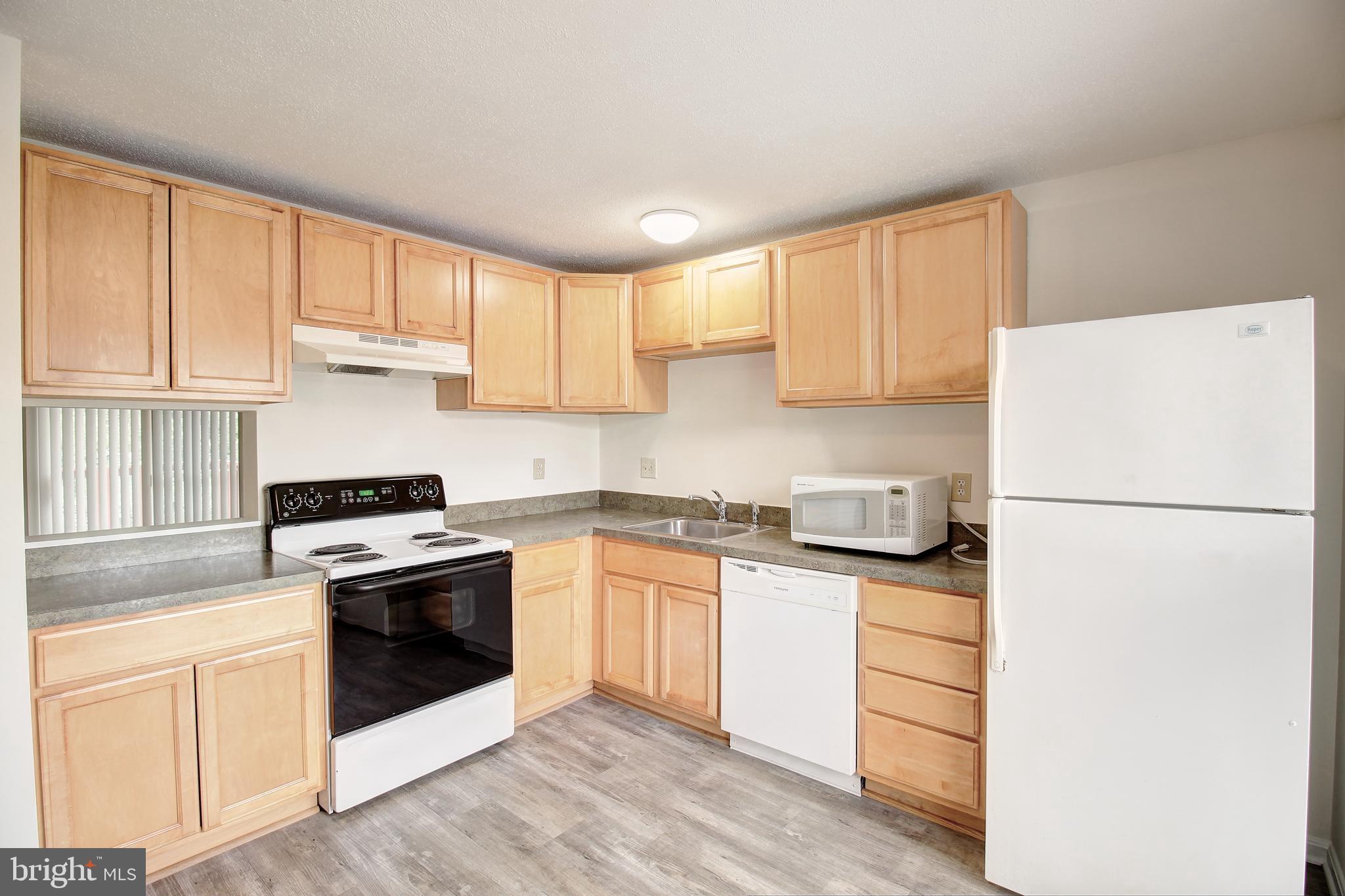 1878 Murdock Court Frederick, MD 21702 - Photo 6 of 23