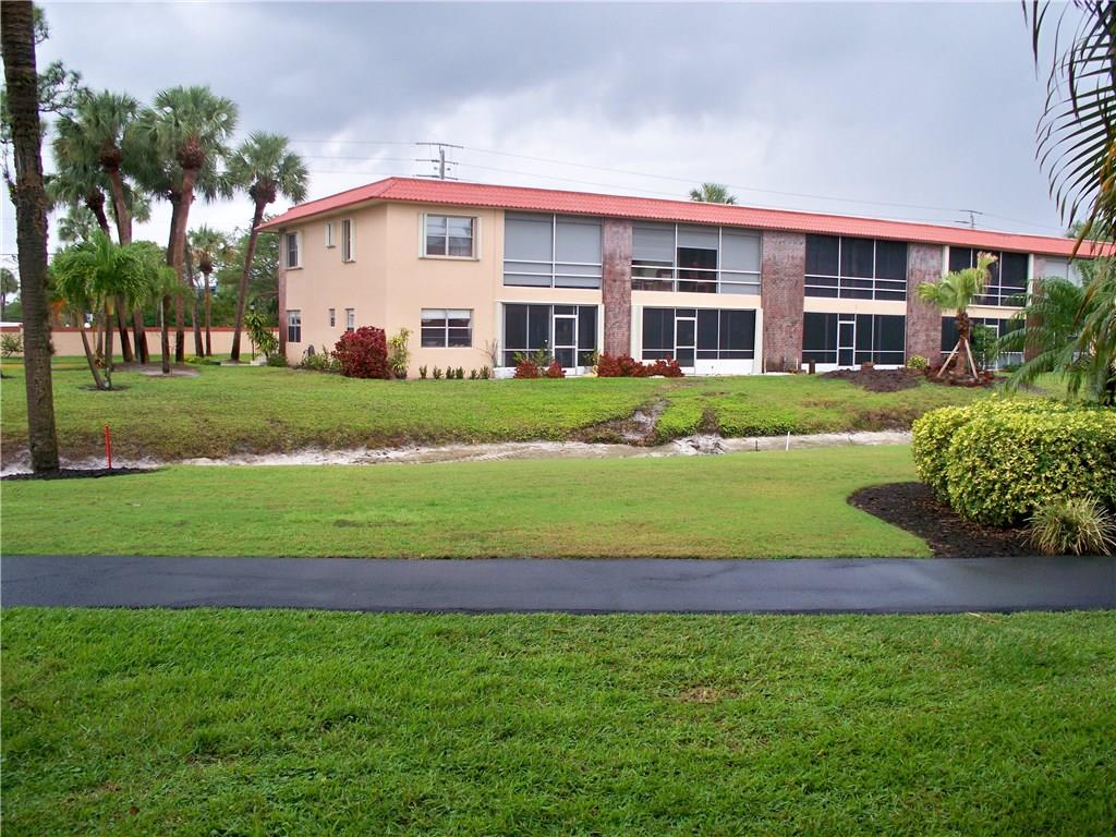 1917 Southwest Palm City Road, Unit 9C Stuart, FL 34994 - Photo 23 of 33 Gallery Image 23