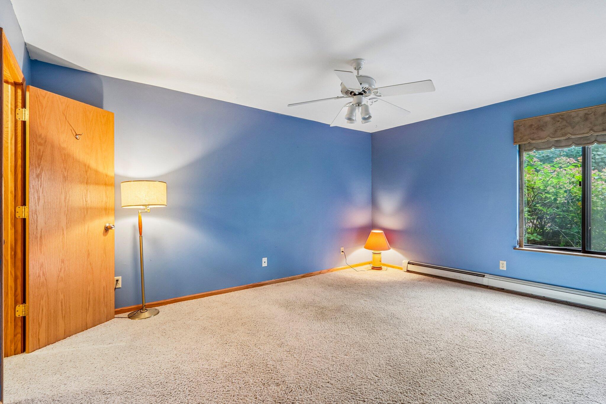 2240 Good Hope Road, Unit 30 Glendale, WI 53209 - Photo 17 of 35 18-web-or-mls-Good Hope Rd-S1609-018