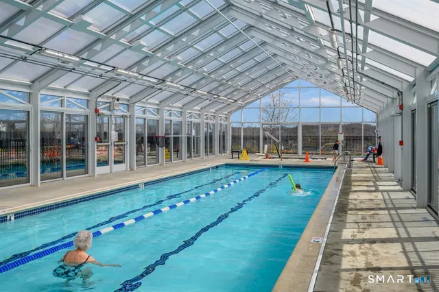 $699,000 | 14 East Cross Trail, Unit 14, Danbury, CT 06810