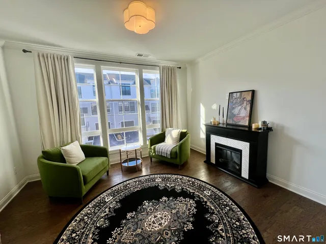 $699,000 | 14 East Cross Trail, Unit 14, Danbury, CT 06810