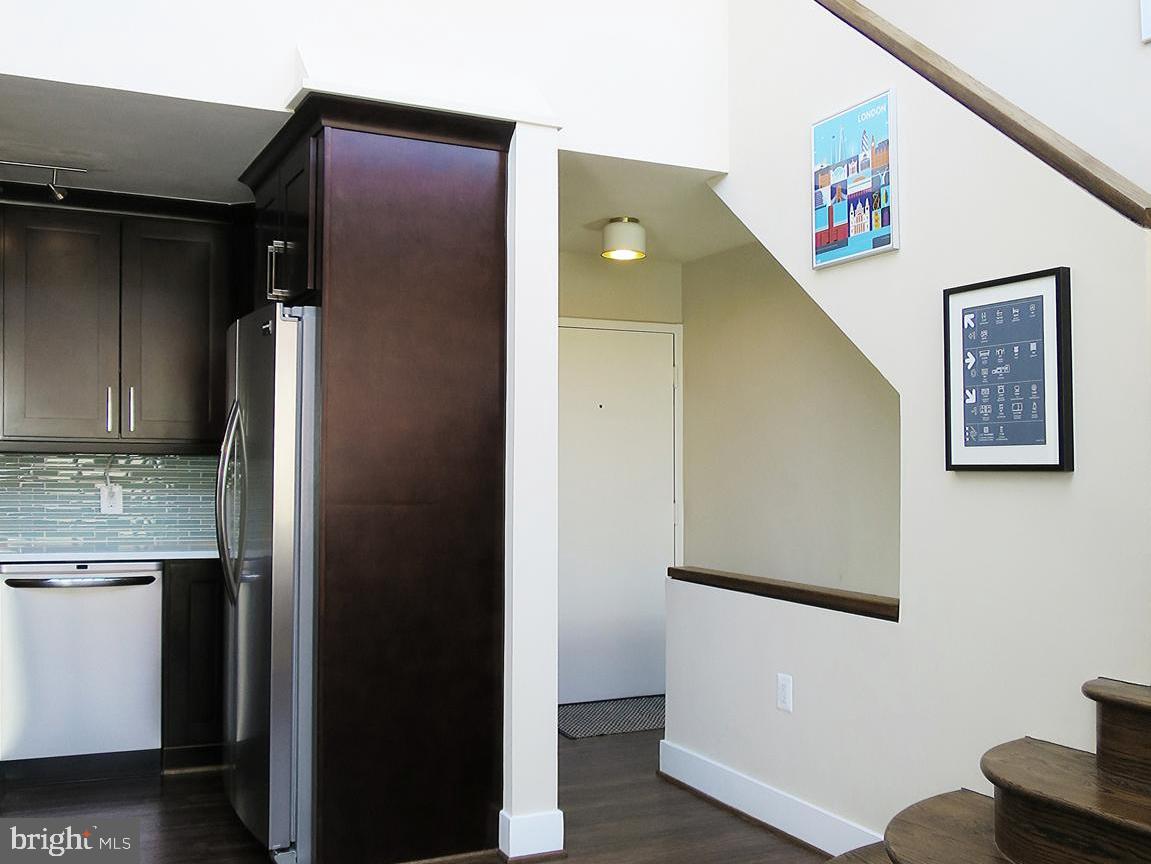 3222 Cherry Hill Lane, Unit D2 Washington, DC 20007 - Photo 9 of 24 Staircase to loft and owners' suite