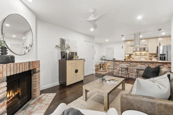 $575,000 | 1810 South El Camino Real, Unit 202, Encinitas, CA 92024