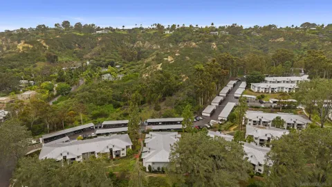 $575,000 | 1810 South El Camino Real, Unit 202, Encinitas, CA 92024
