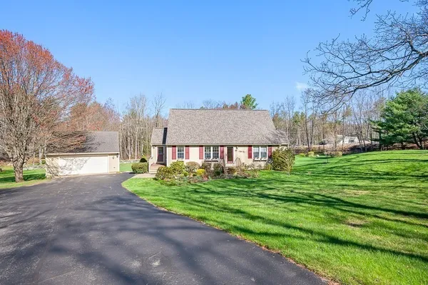 $565,000 | 49 Bullard Road, Oakham, MA 01068