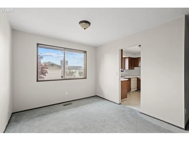 a view of a livingroom with an empty space