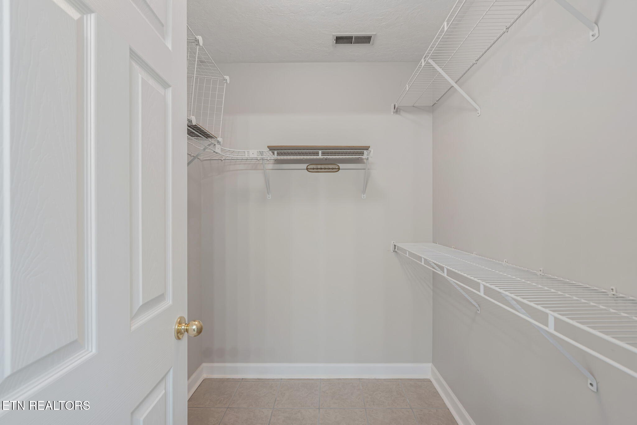 817 Tate Trotter Road Powell, TN 37849 - Photo 37 of 52 37-web-or-mls-817 Tate Trotter Road-30