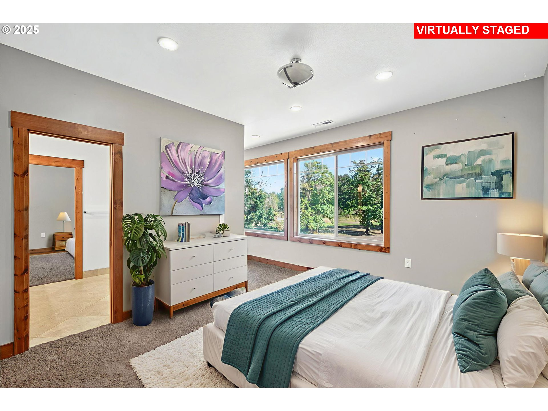 15047 South Macksburg Road Mulino, OR 97042 - Photo 39 of 48 a bedroom with a bed and a large window